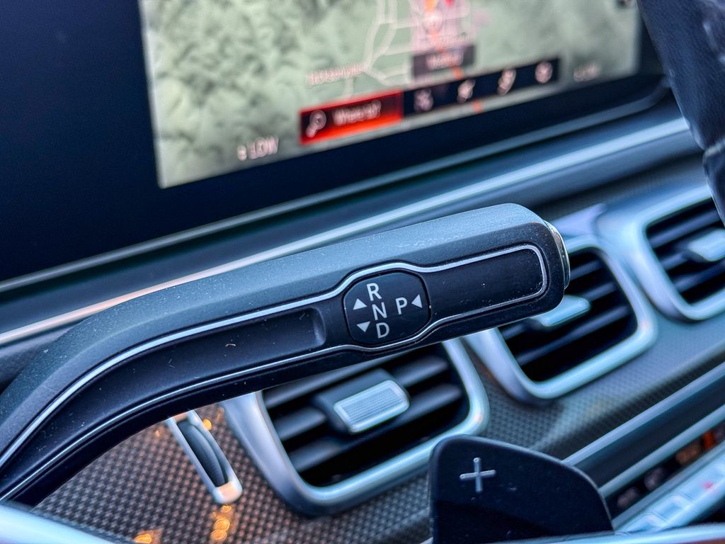 Thumbnail: 2020 Mercedes-Benz GLE - 6
