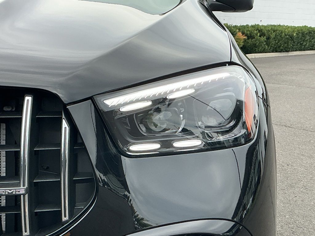 Thumbnail: 2026 Mercedes-Benz GLE - 16