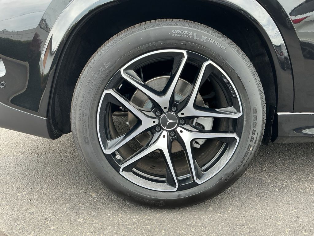 Thumbnail: 2026 Mercedes-Benz GLE - 20