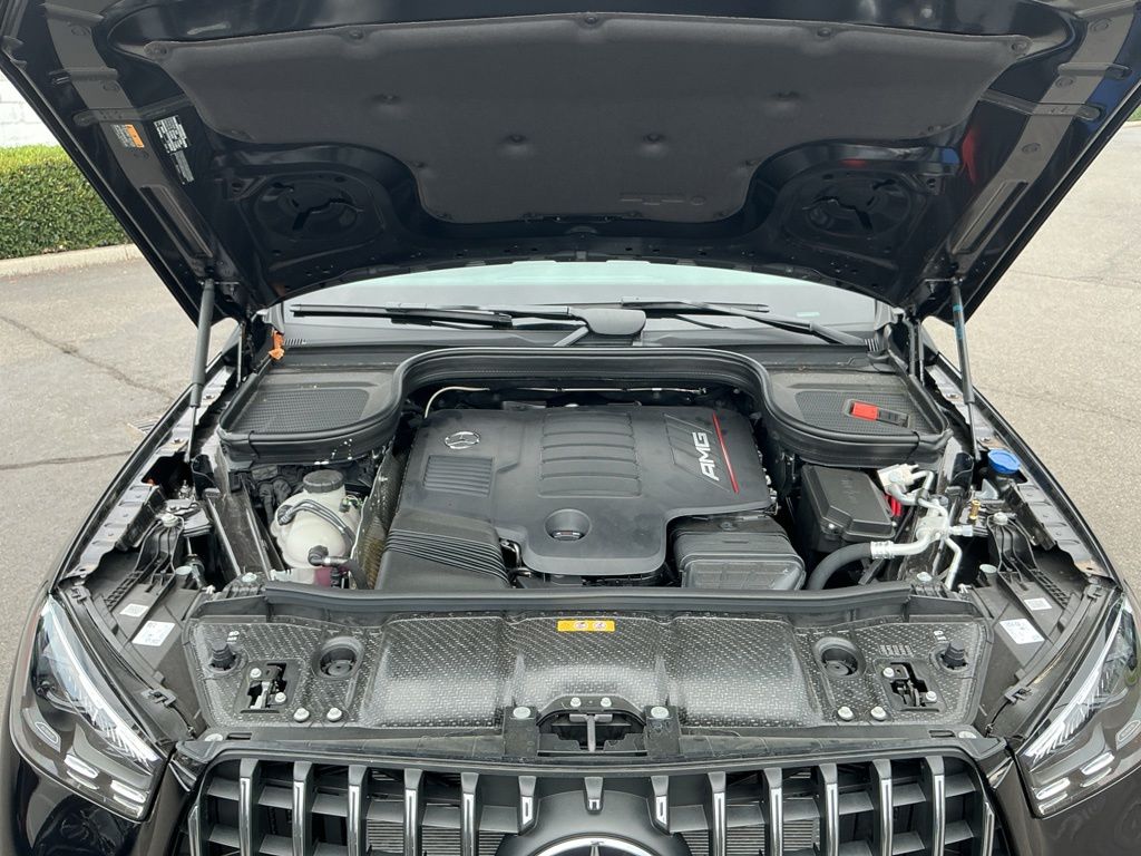 Thumbnail: 2026 Mercedes-Benz GLE - 8