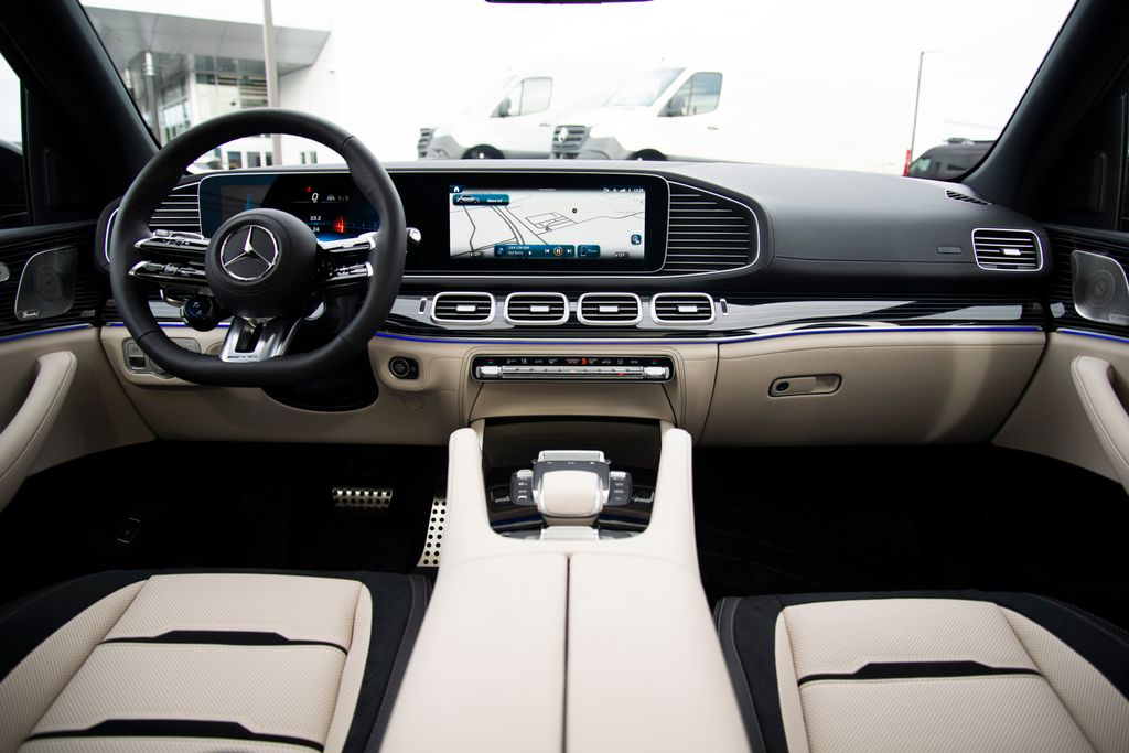 Thumbnail: 2026 Mercedes-Benz GLE - 19