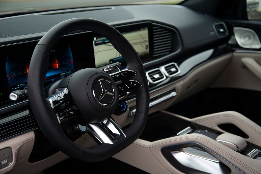 Thumbnail: 2026 Mercedes-Benz GLE - 11