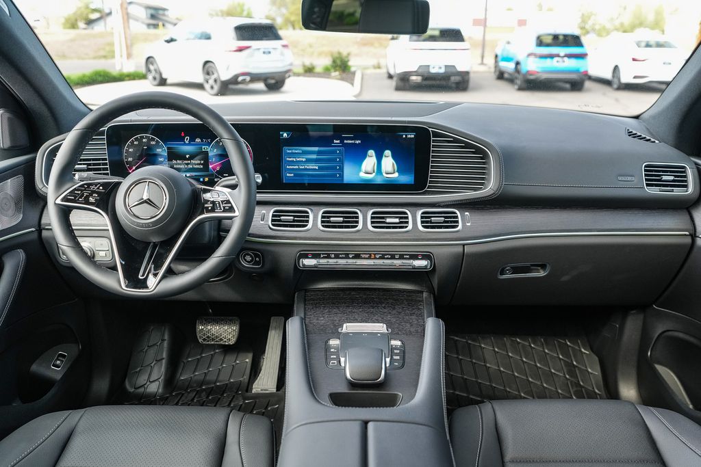 Thumbnail: 2026 Mercedes-Benz GLE - 2