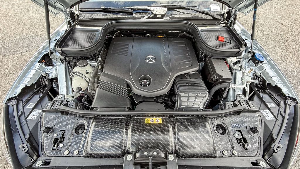 Thumbnail: 2026 Mercedes-Benz GLE - 8