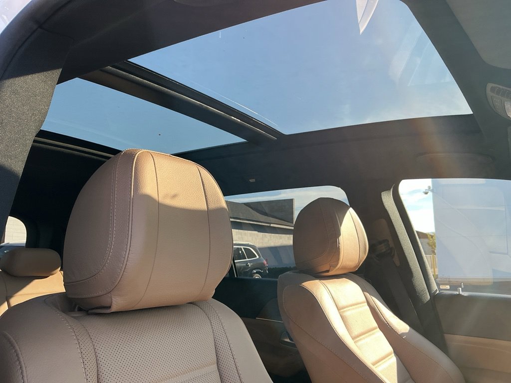 Thumbnail: 2024 Mercedes-Benz GLS - 31