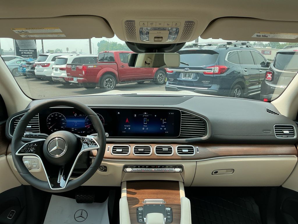 Thumbnail: 2026 Mercedes-Benz GLS - 2