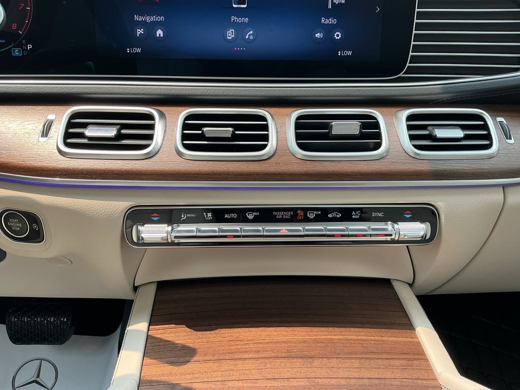 Thumbnail: 2026 Mercedes-Benz GLS - 33