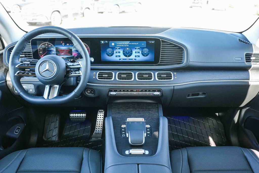Thumbnail: 2026 Mercedes-Benz GLS - 2
