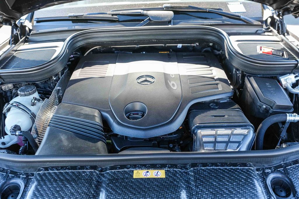 Thumbnail: 2026 Mercedes-Benz GLS - 7