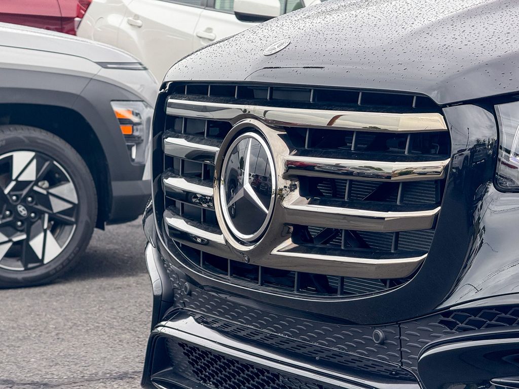 Thumbnail: 2026 Mercedes-Benz GLS - 16