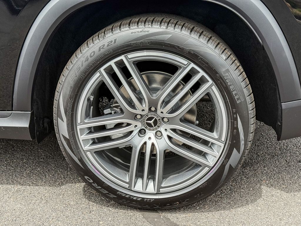 Thumbnail: 2026 Mercedes-Benz GLS - 7