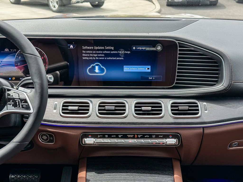 Thumbnail: 2026 Mercedes-Benz GLS - 13