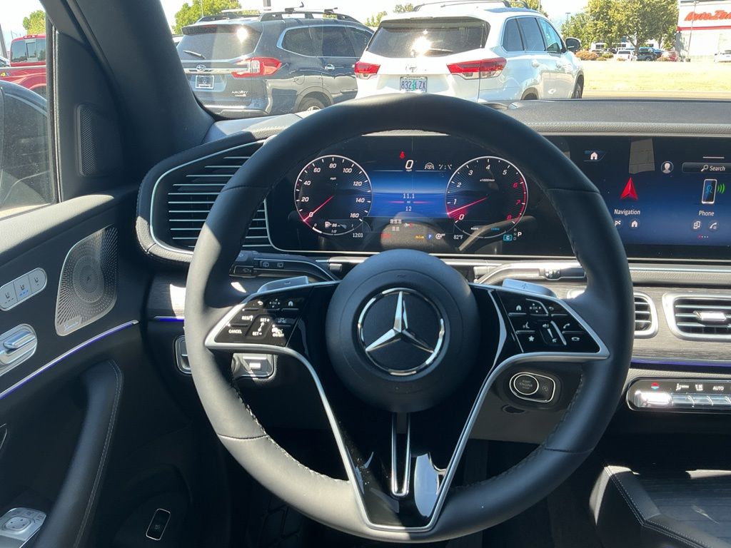 Thumbnail: 2026 Mercedes-Benz GLS - 11