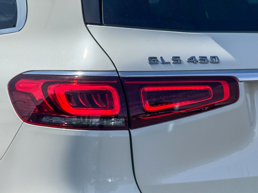 Thumbnail: 2022 Mercedes-Benz GLS - 19