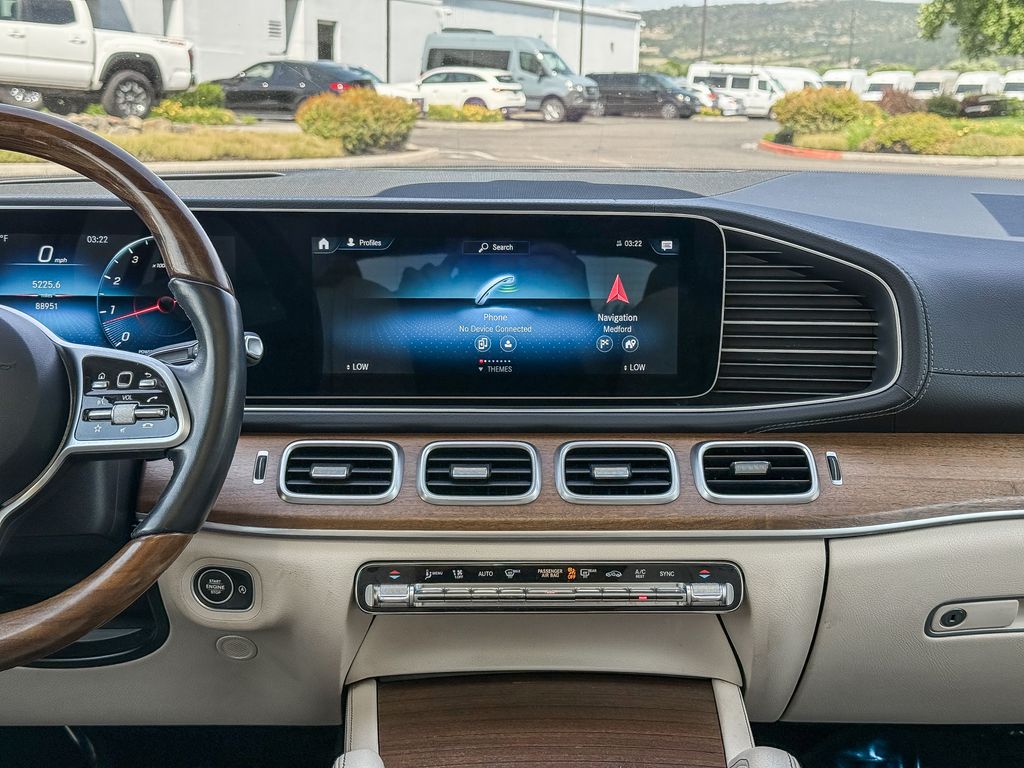 Thumbnail: 2022 Mercedes-Benz GLS - 12