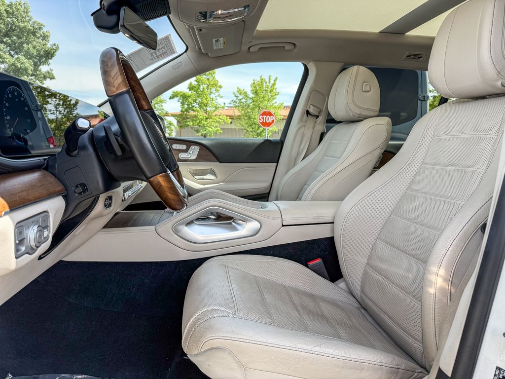 Thumbnail: 2022 Mercedes-Benz GLS - 9