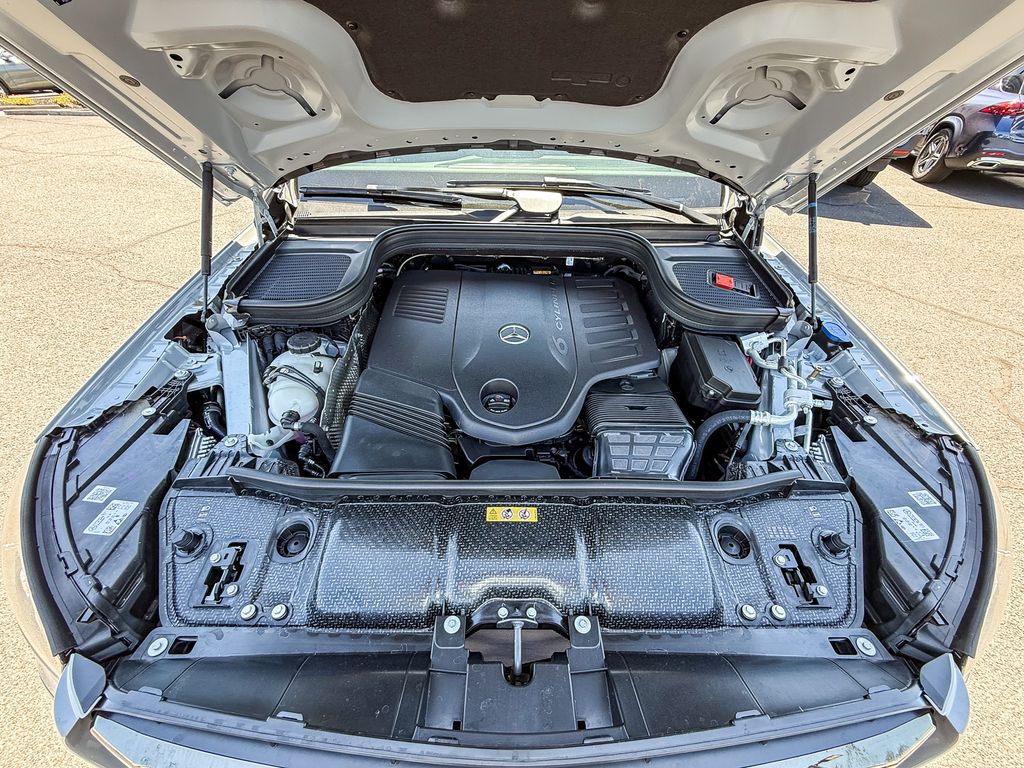 Thumbnail: 2026 Mercedes-Benz GLS - 7