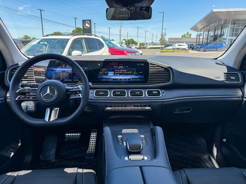 Thumbnail: 2026 Mercedes-Benz GLS - 2