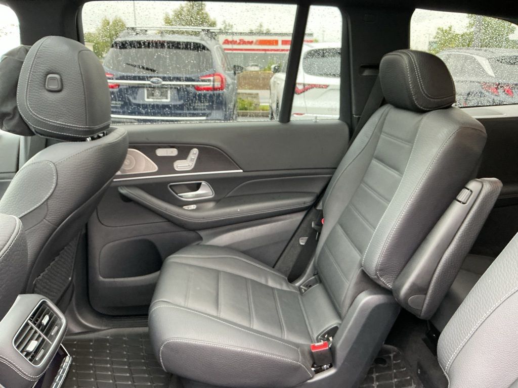 Thumbnail: 2025 Mercedes-Benz GLS - 29