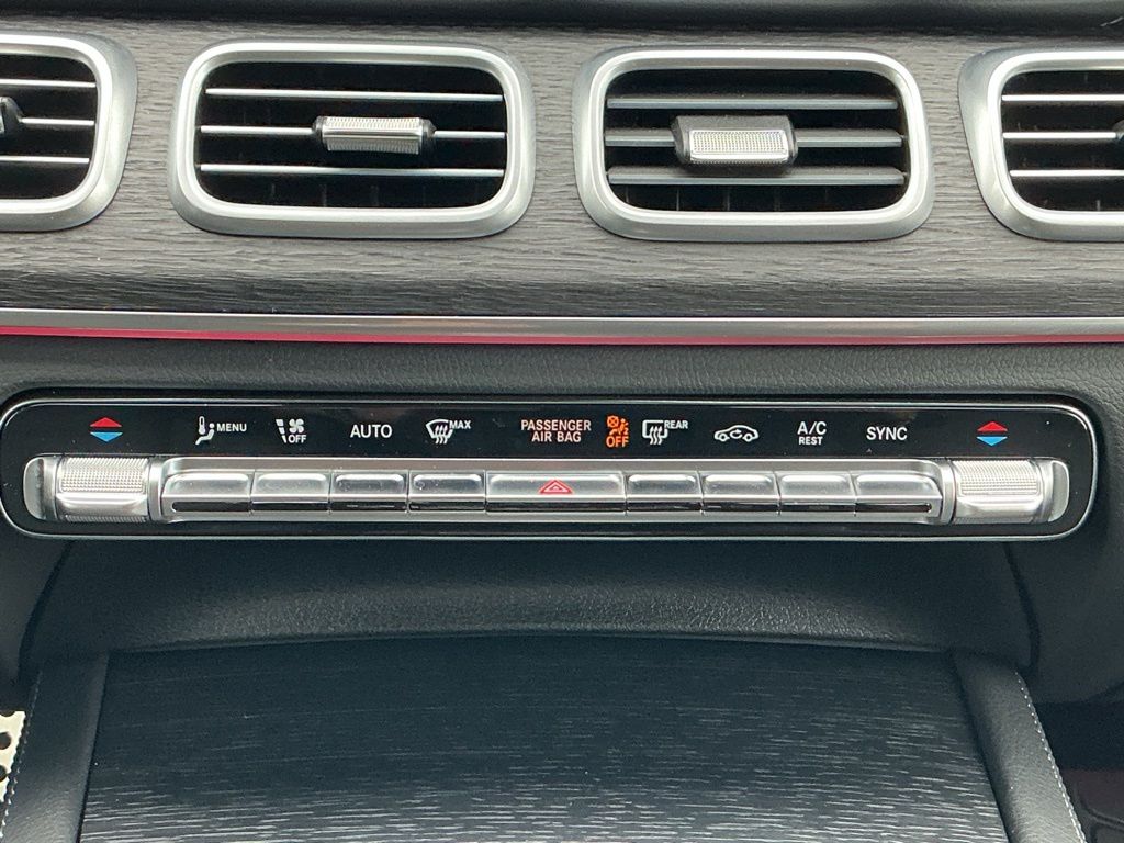Thumbnail: 2025 Mercedes-Benz GLS - 33
