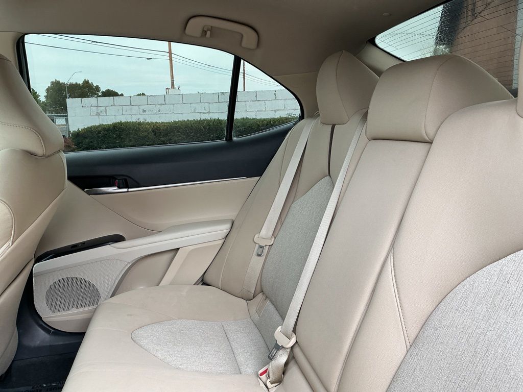 Thumbnail: 2018 Toyota Camry - 27