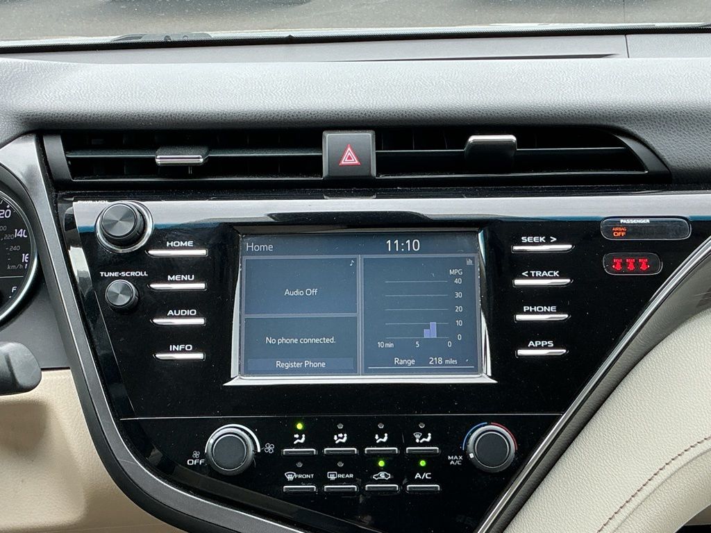 Thumbnail: 2018 Toyota Camry - 30