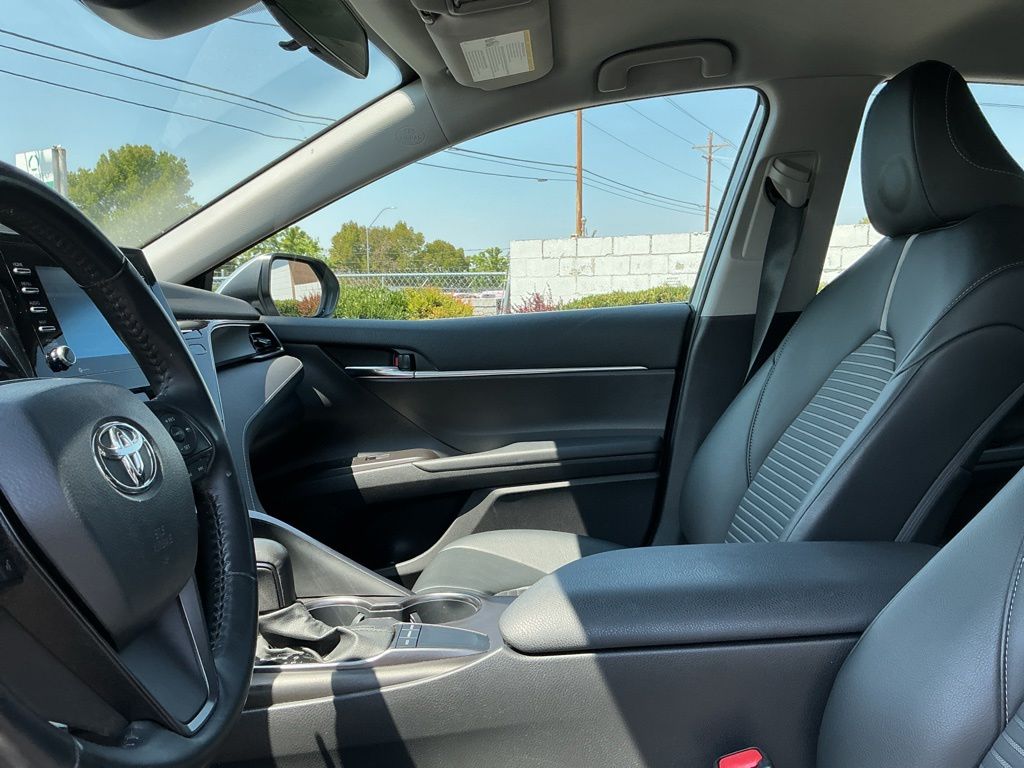 Thumbnail: 2023 Toyota Camry - 9