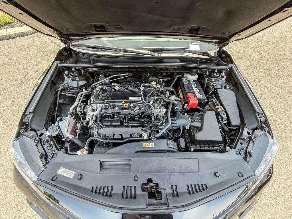 Thumbnail: 2024 Toyota Camry - 8