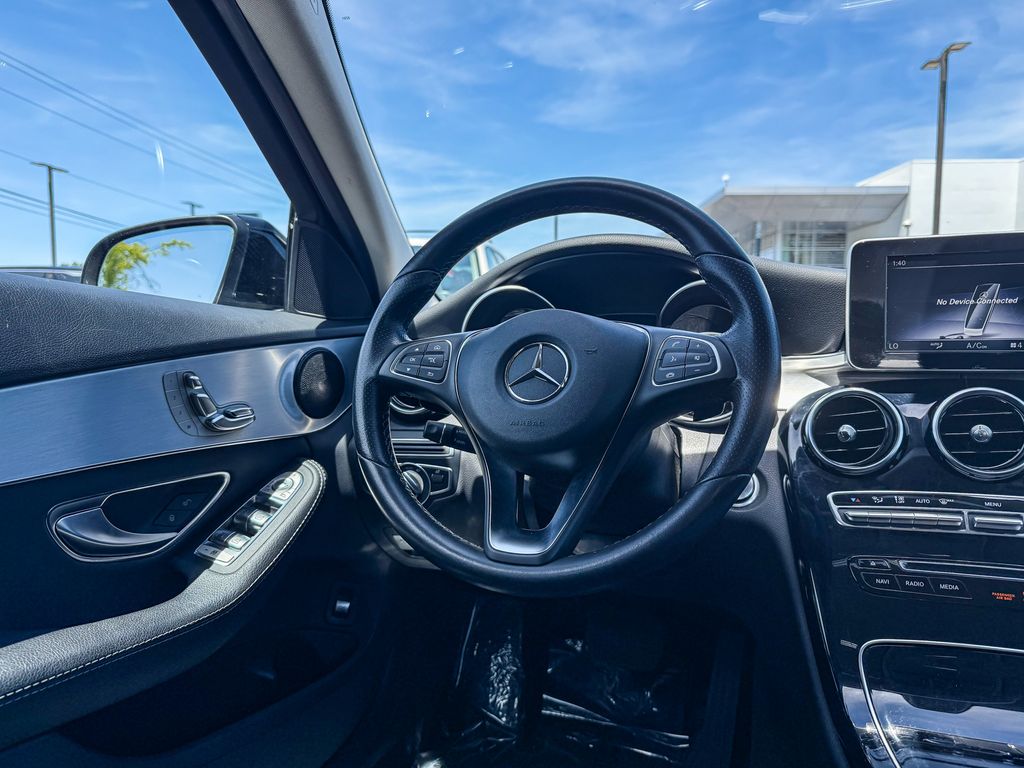 Thumbnail: 2018 Mercedes-Benz C-Class - 8