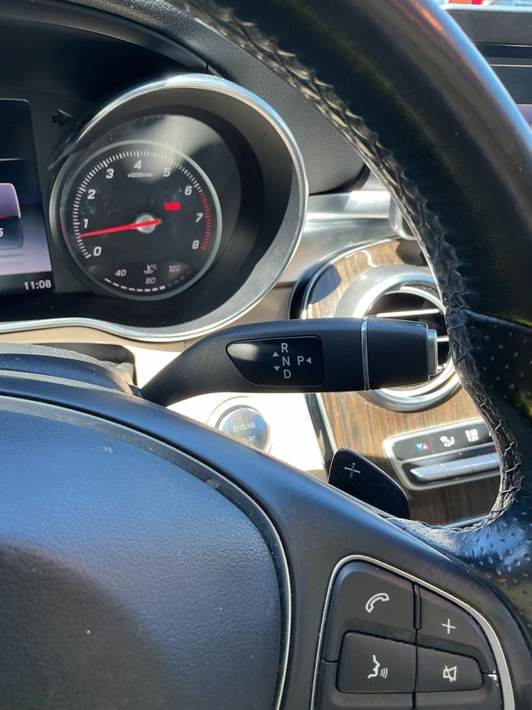 Thumbnail: 2016 Mercedes-Benz C-Class - 24