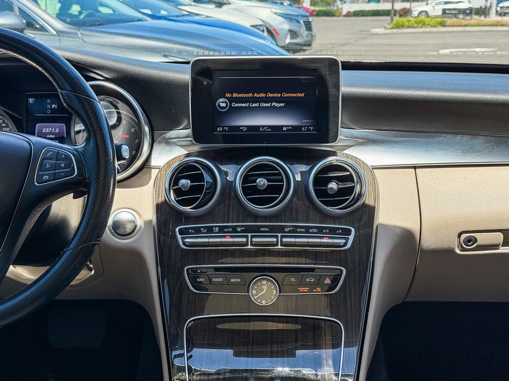 Thumbnail: 2016 Mercedes-Benz C-Class - 12