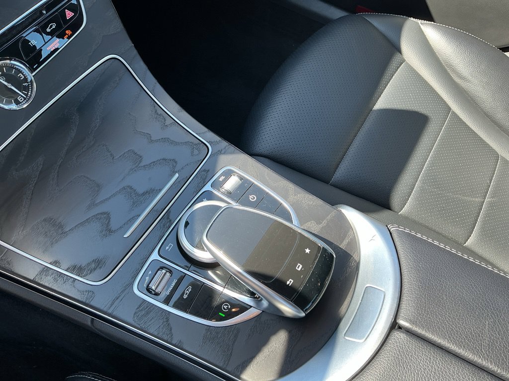 Thumbnail: 2016 Mercedes-Benz C-Class - 15