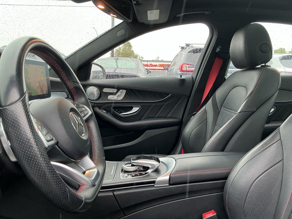 Thumbnail: 2016 Mercedes-Benz C-Class - 10