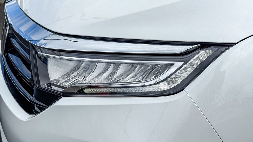 Thumbnail: 2022 Honda Odyssey - 16
