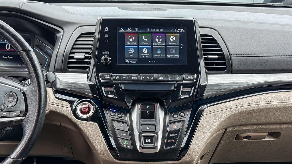 Thumbnail: 2022 Honda Odyssey - 12