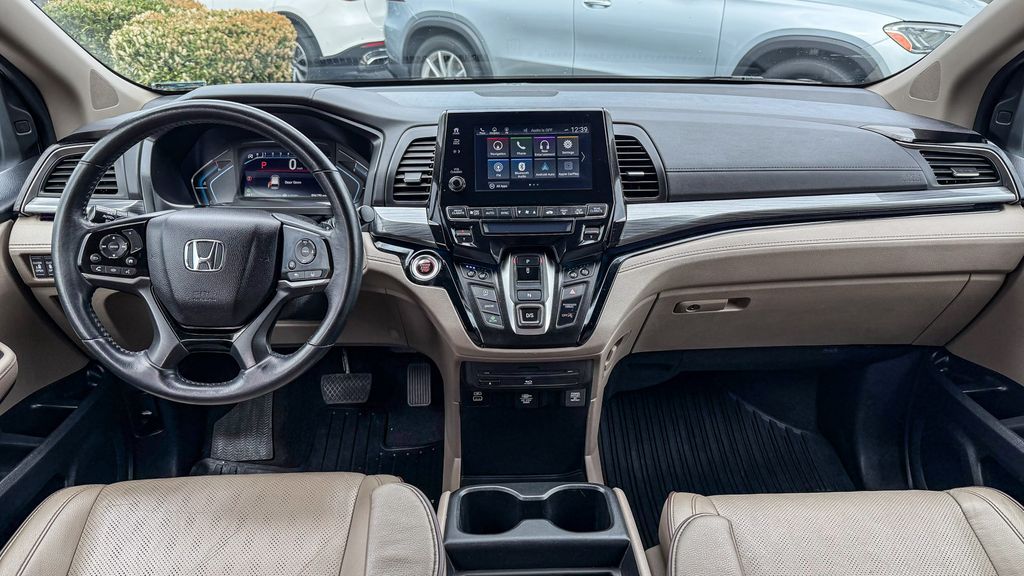 Thumbnail: 2022 Honda Odyssey - 2
