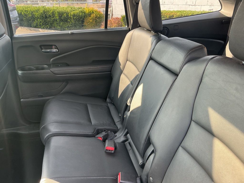 Thumbnail: 2021 Honda Pilot - 28