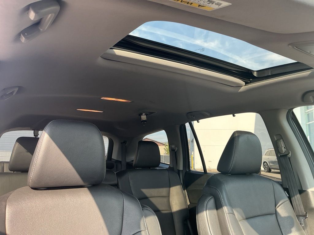 Thumbnail: 2021 Honda Pilot - 26