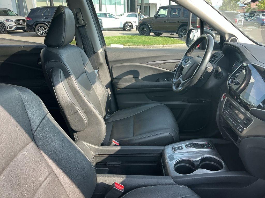Thumbnail: 2021 Honda Pilot - 25