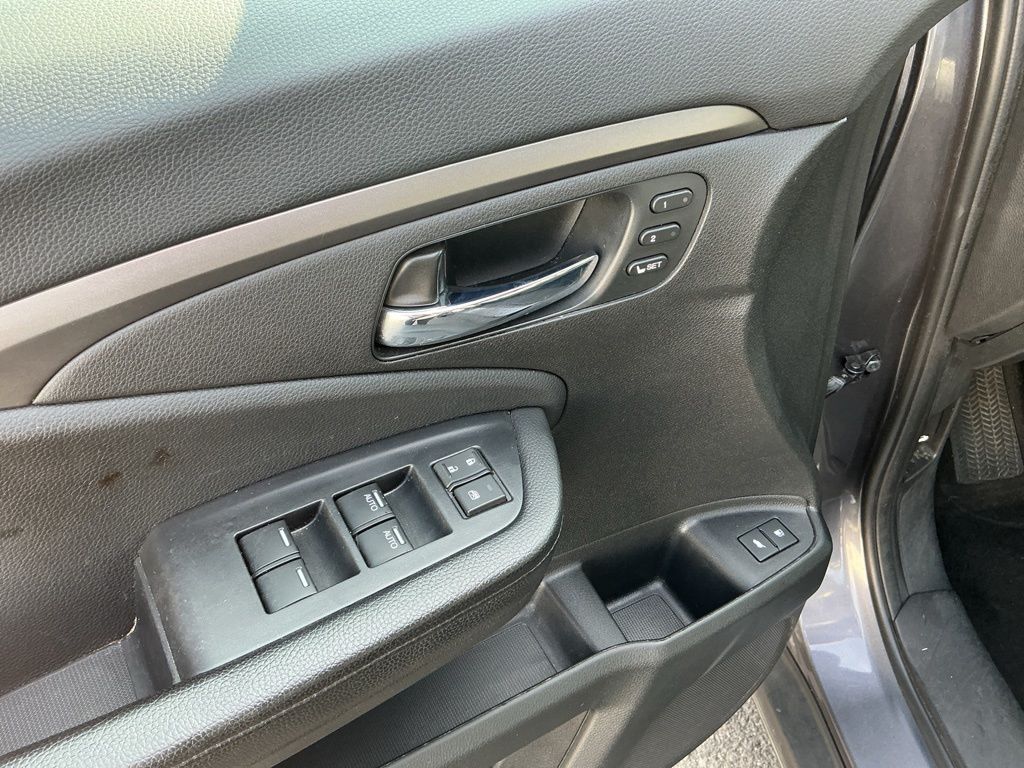 Thumbnail: 2021 Honda Pilot - 24