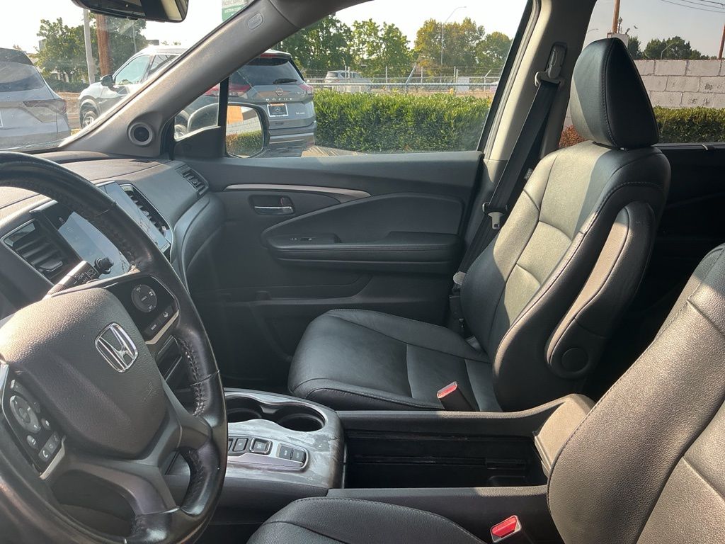 Thumbnail: 2021 Honda Pilot - 10