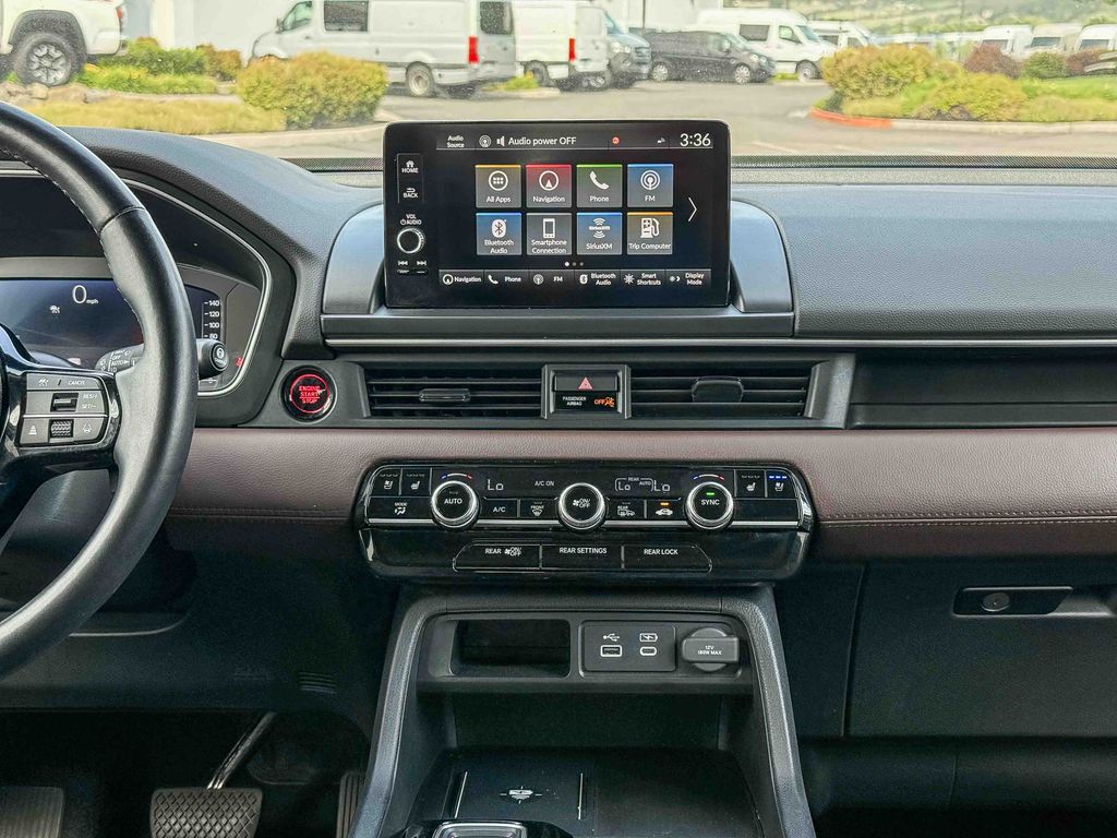 Thumbnail: 2023 Honda Pilot - 13