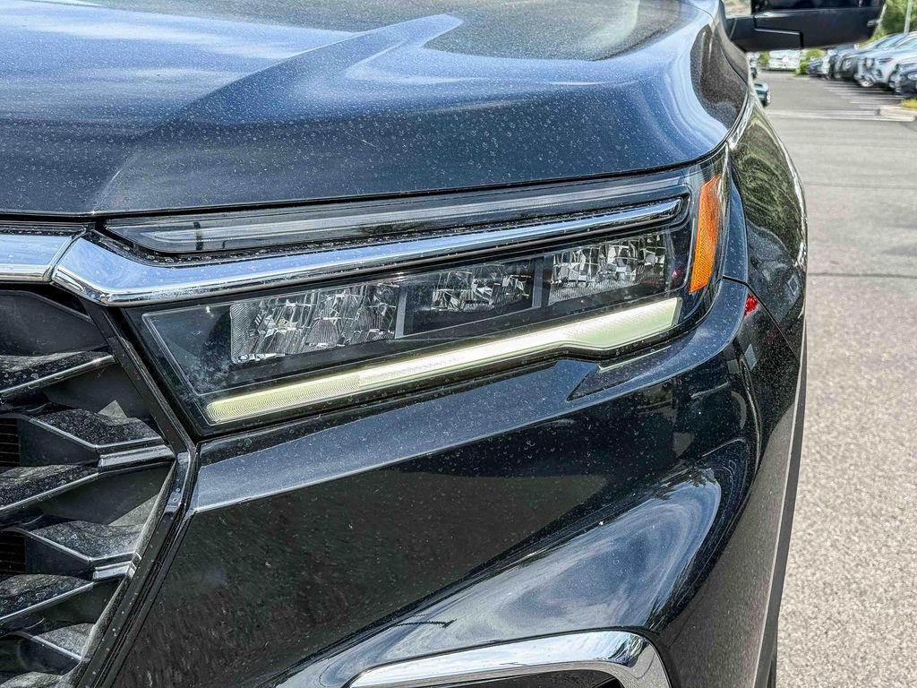 Thumbnail: 2023 Honda Pilot - 17