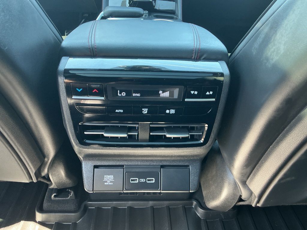Thumbnail: 2022 Acura MDX - 32