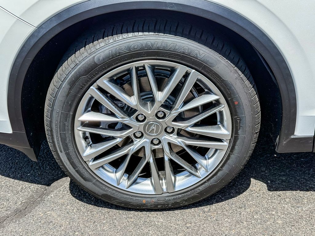 Thumbnail: 2023 Acura MDX - 22