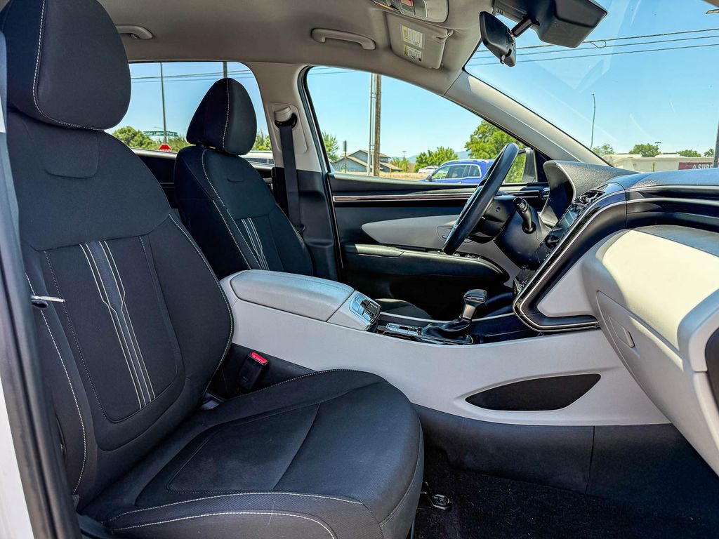 Thumbnail: 2024 Hyundai Tucson - 9
