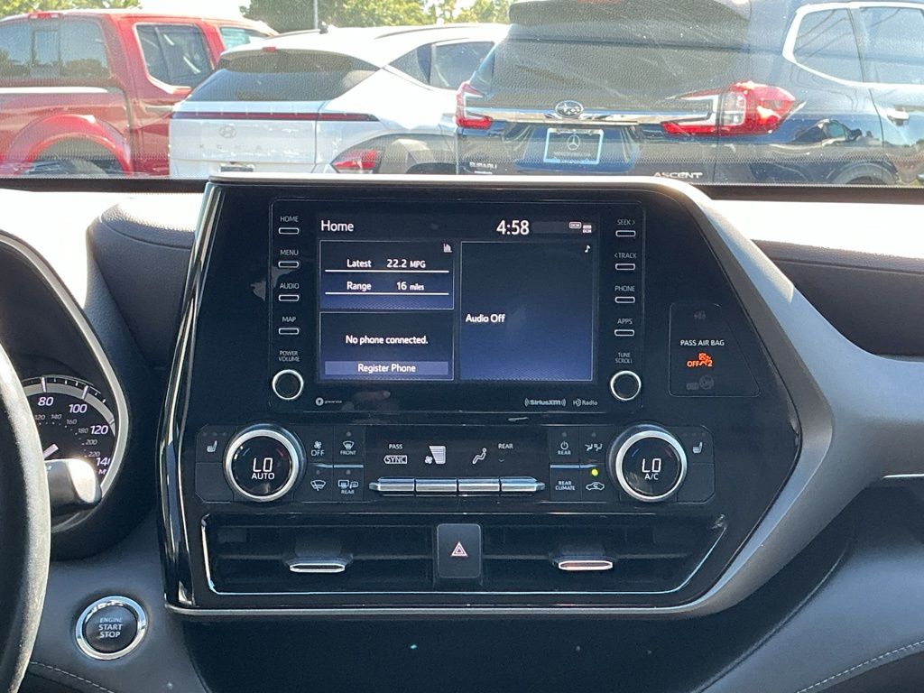 Thumbnail: 2022 Toyota Highlander - 13