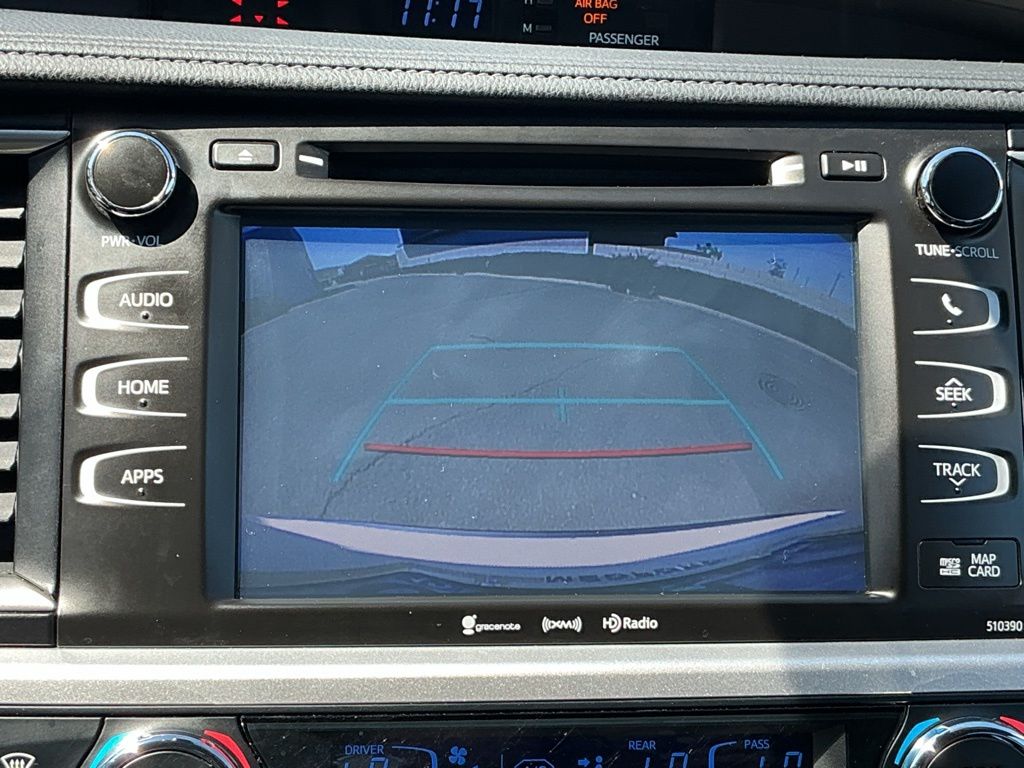 Thumbnail: 2019 Toyota Highlander - 34