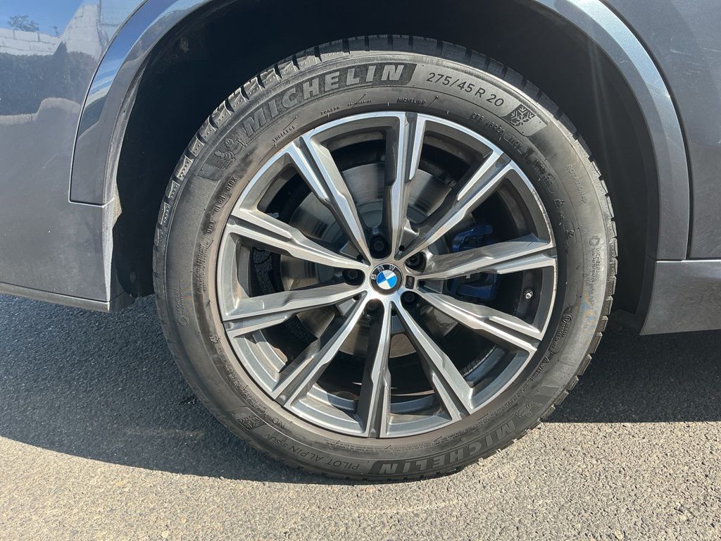 Thumbnail: 2020 BMW X5 - 20