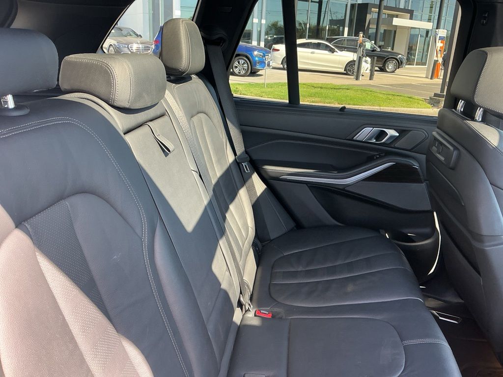 Thumbnail: 2020 BMW X5 - 11